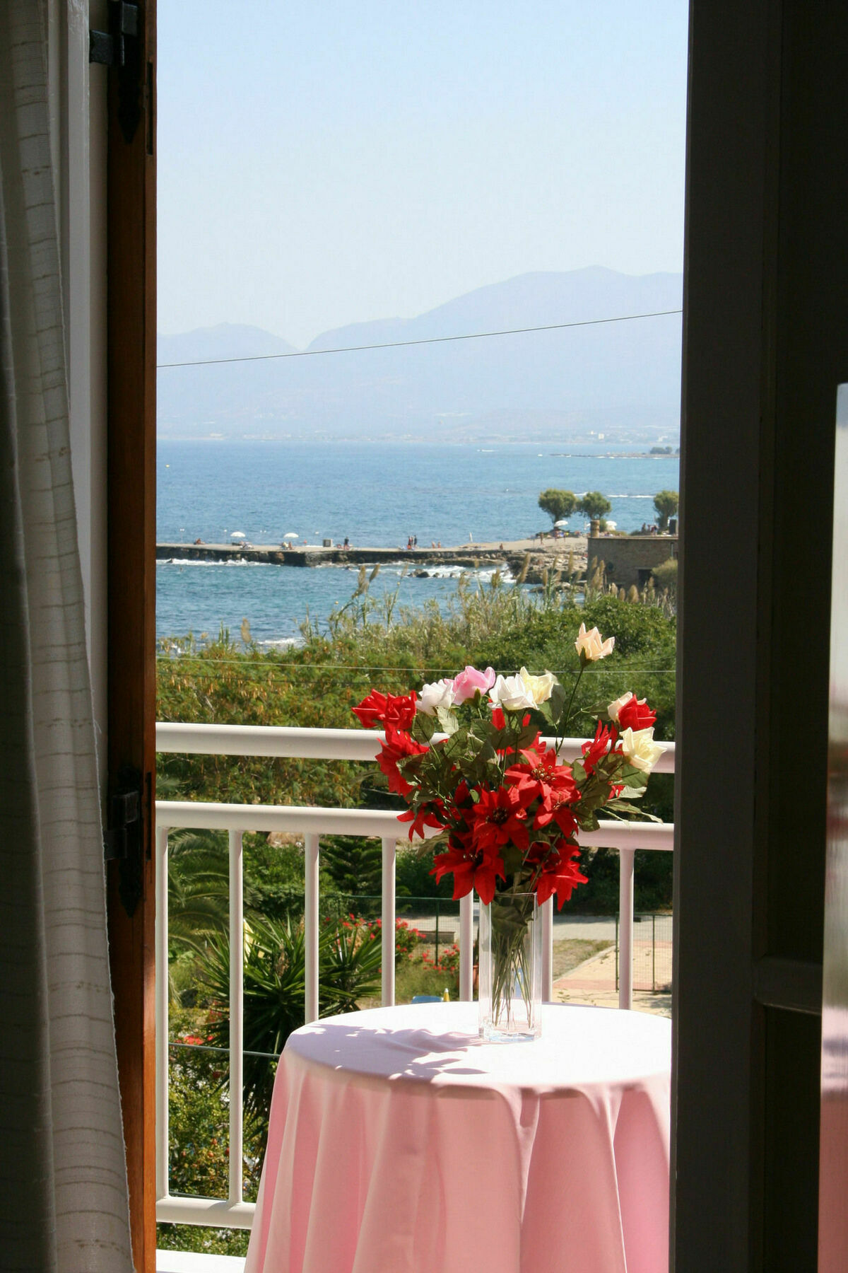 Lovely Holidays Hotel แอร์ซอนิสซอส ภายนอก รูปภาพ